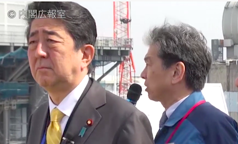 5年半ぶりに福島第一原発を訪れた安倍首相（19年4月、政府インターネットTVより）