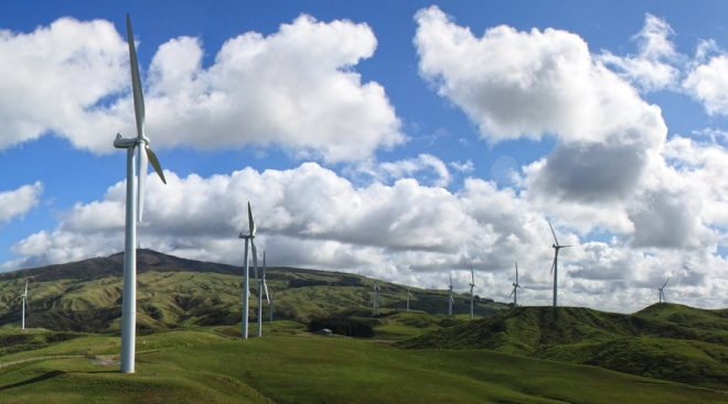 ニュージーランドの風力発電施設（Seralyn Keen／flickr）